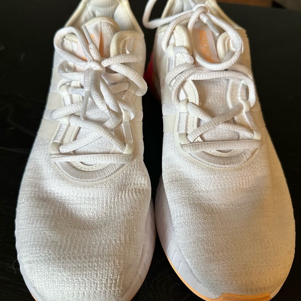Adidas boost women’s sneakers